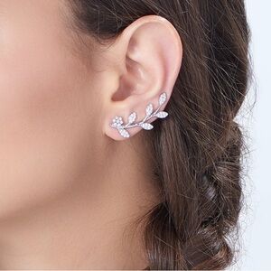 Oak & Luna Crawler Earrings